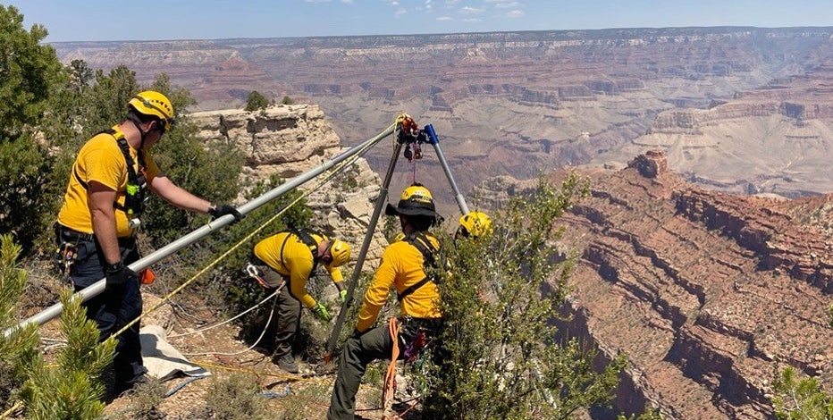 Man dies after falling 400 feet at Grand Canyon
