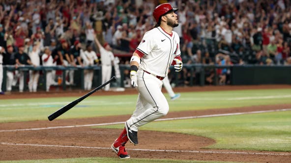 Suárez caps 3-run rally in 10th, D-backs beat Brewers 11-10