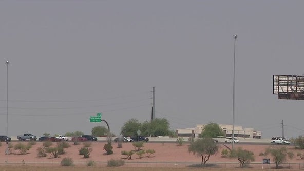 California wildfires send smoke into the Phoenix area