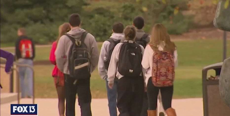 Students warned to be COVID-conscious during Thanksgiving break