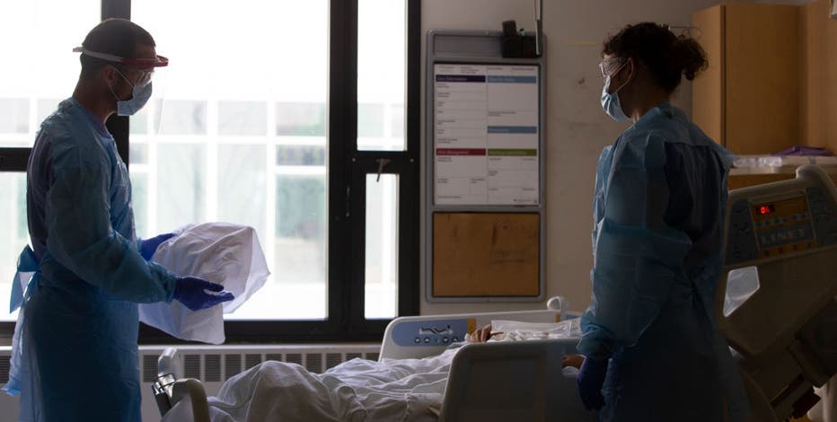 COVID-19 hospitalizations continue to mount in Florida
