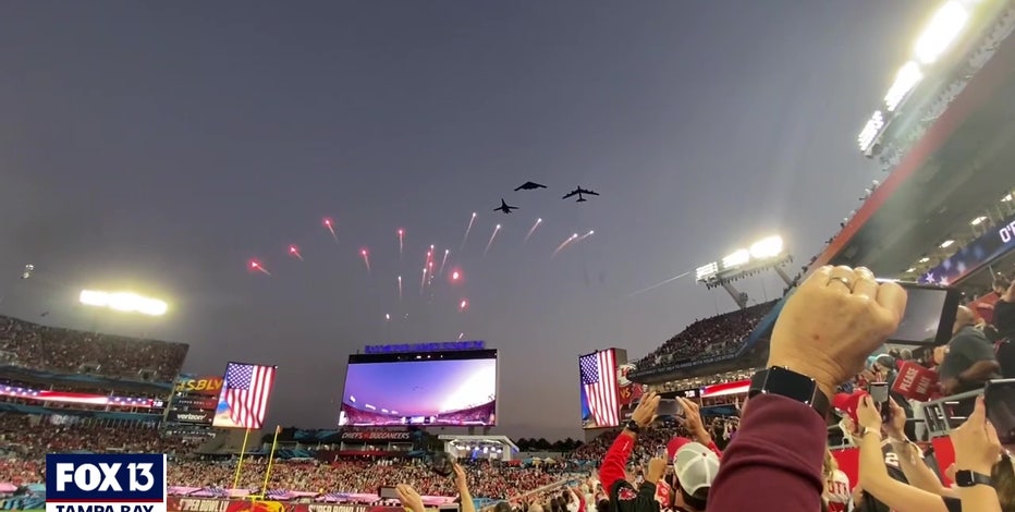 Super Bowl flyover thrills crowd around stadium in Tampa