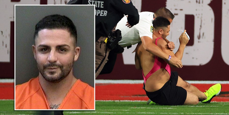 Super Bowl streaker arrested after being tackled by quarterback-turned-deputy