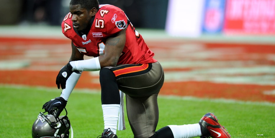 Former Bucs, FSU player Geno Hayes enters hospice care: report