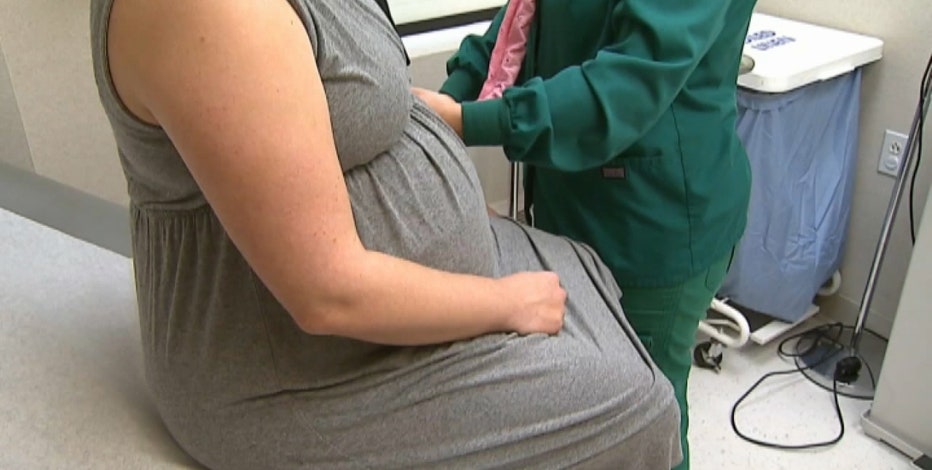 CDC advises pregnant women to receive COVID-19 vaccine