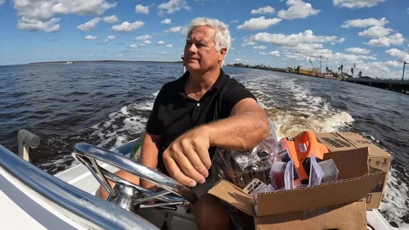 Sarasota man brings in supplies by boat to Pine Island after Hurricane Ian
