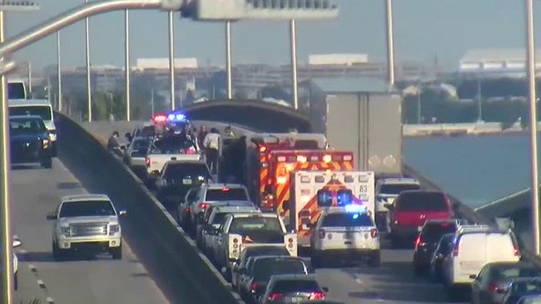 Crash involving 8 vehicles on Courtney Campbell Causeway causes delays for Tampa drivers: Police