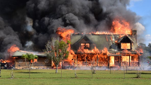 1 dog dies after log home in Plant City catches fire: HCFR