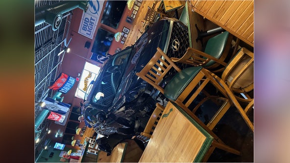 Pasco County woman crashes into Wesley Chapel Beef O’Brady’s: FHP