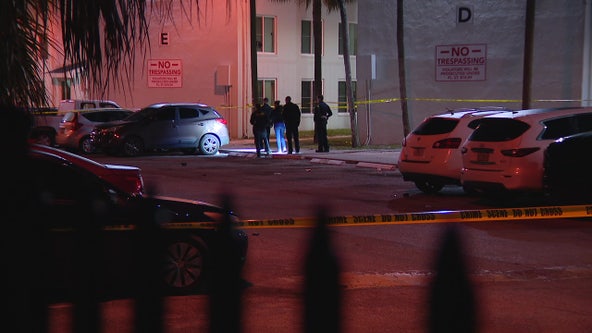 18-year-old shot, killed in late night shooting at St. Pete apartment complex