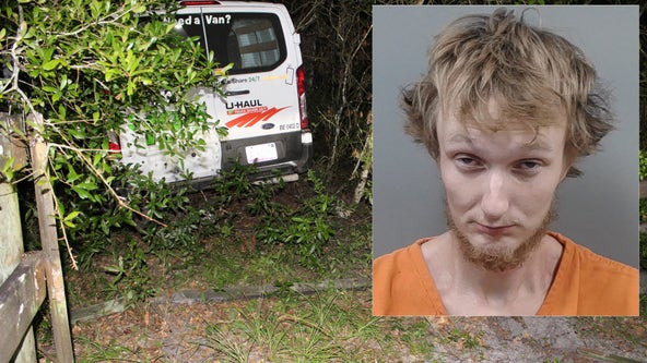 Florida man in U-Haul leads Citrus County deputies on chase before crashing into fence, tree