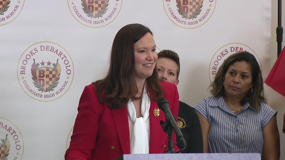 Sen. Ashley Moody, Linda McMahon highlight 'school choice expansion wins' at Tampa news conference