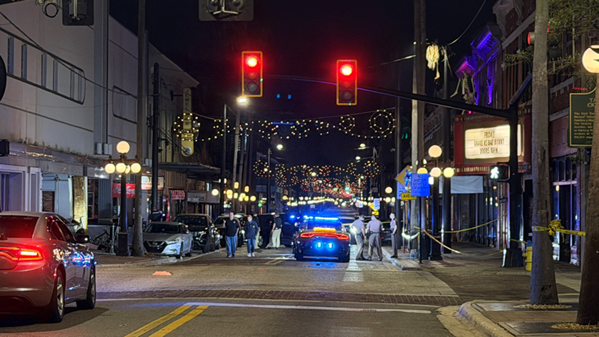 4 dead, 11 injured after suspect crashes into crowd outside Ybor City business