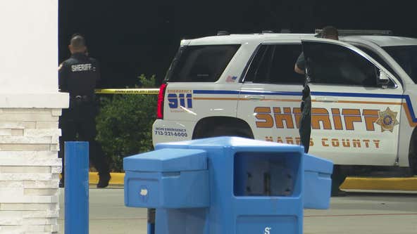 Man shot to death by someone in SUV in gas station parking lot: HCSO