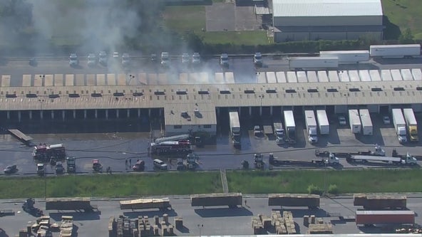 2-alarm warehouse fire reported on Blaffer Street in NE Houston, firefighters on scene