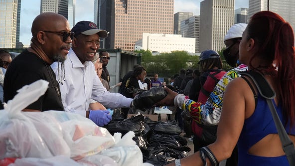 City of Houston 'Dinner to Home' program providing meals, services to those experiencing homelessness