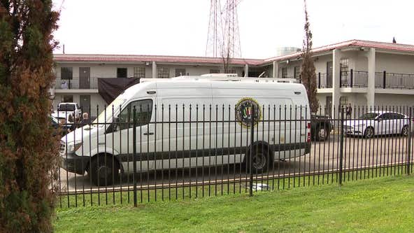 Houston hostage situation suspect, 17, charged with aggravated kidnapping