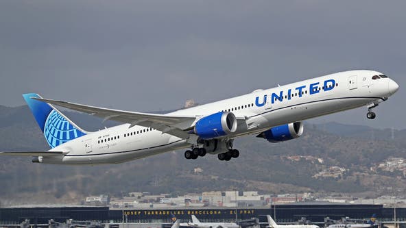 United Airlines flight makes emergency landing at Bush Intercontinental Airport