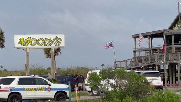 Woody's Galveston shooting: Suspect killed in officer-involved shooting