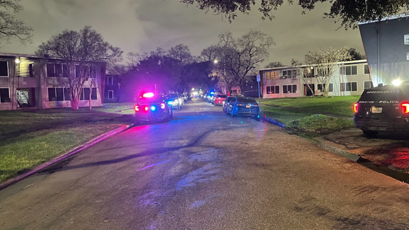 Southway Drive shooting: 3 people shot in southeast Houston