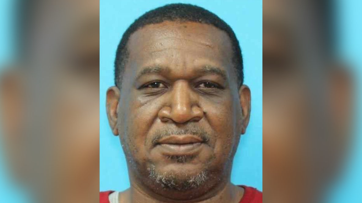 Pasadena softball coach charged, wanted for not returning parents' money