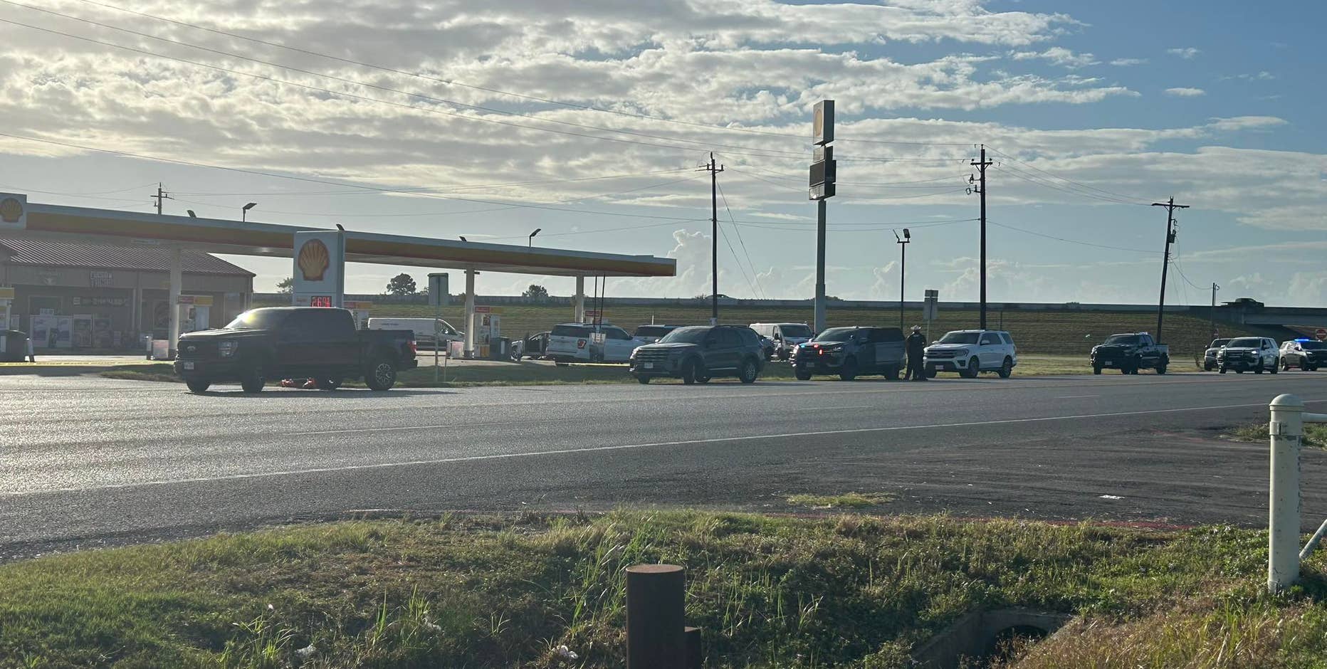 Two children killed, two injured in Angleton shooting, sheriff's office says