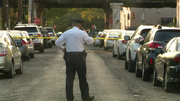 Police: Two men arrive at Philadelphia hospital suffering from severe gunshot wounds