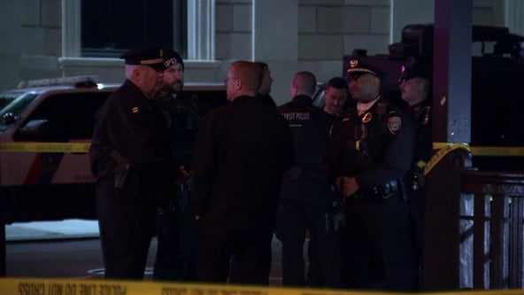 Officials: 2 shot, 1 critically on SEPTA Broad Street Line platform