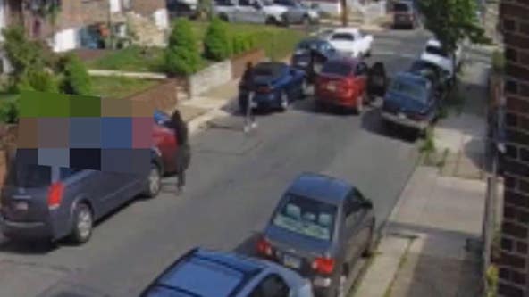 Video: Suspects ambush man pulling out of driveway in fatal South Philadelphia shooting