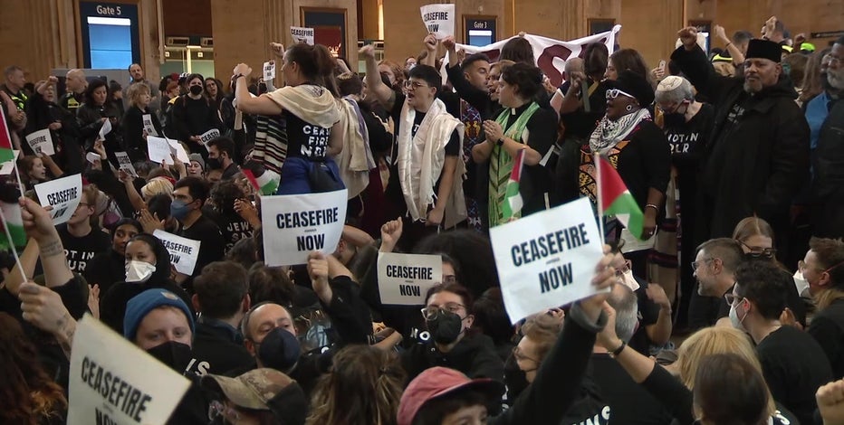 Hundreds converge on 30th St. Station in protest for Gaza, disrupting rush hour traffic, train travel