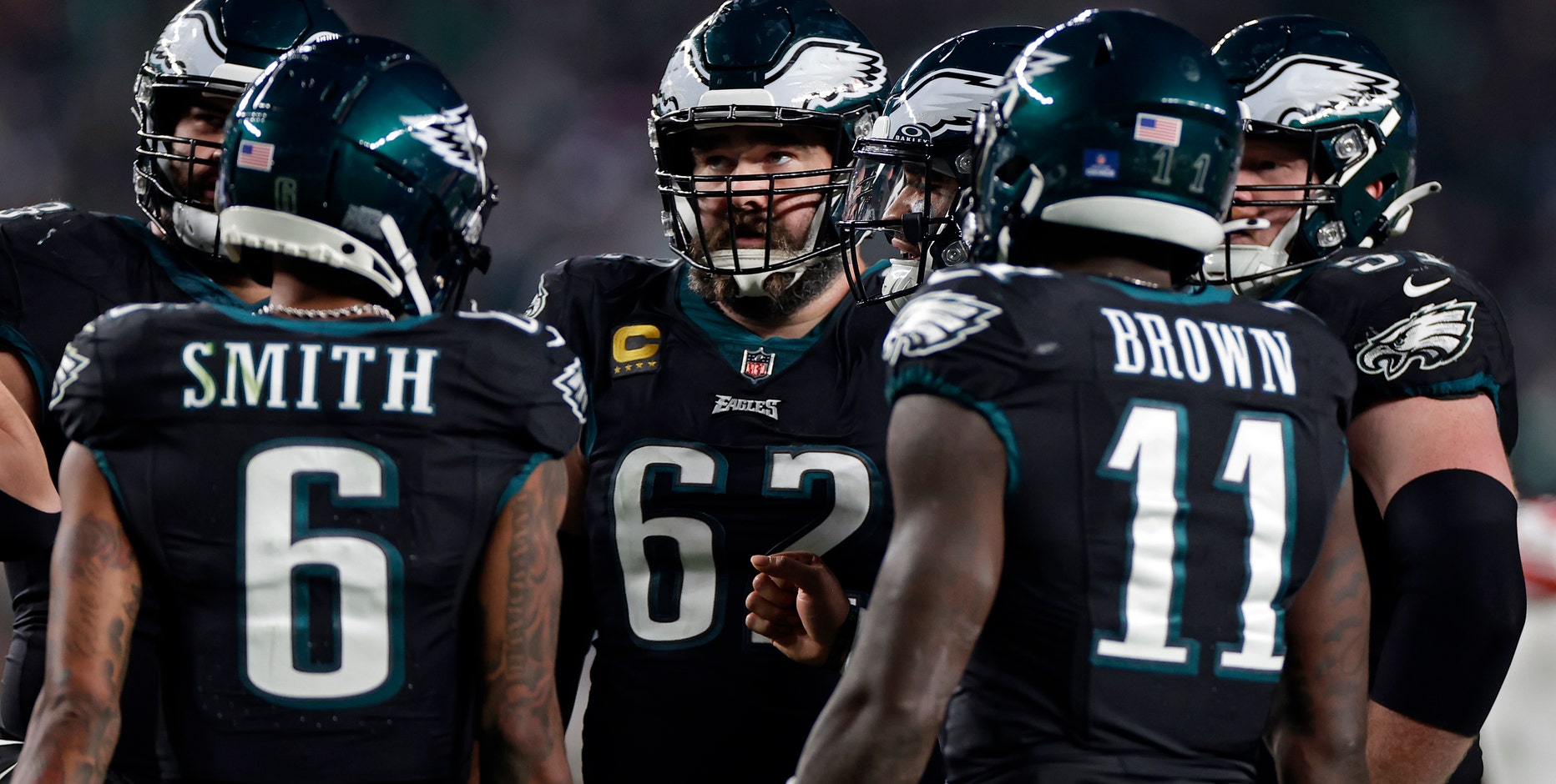 Philadelphia sports teams, players react to Jason Kelce's retirement from the NFL