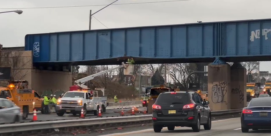 I-95 accident: Truck clips Philadelphia railroad bridge causing I-95 closure for several days amid repairs