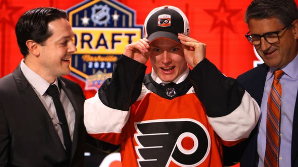NHL 1st-round pick Matvei Michkov signs with Philadelphia Flyers
