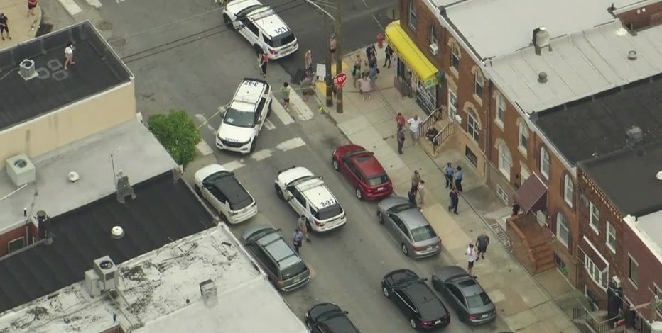 Woman, 72, shot on South Philadelphia street: police