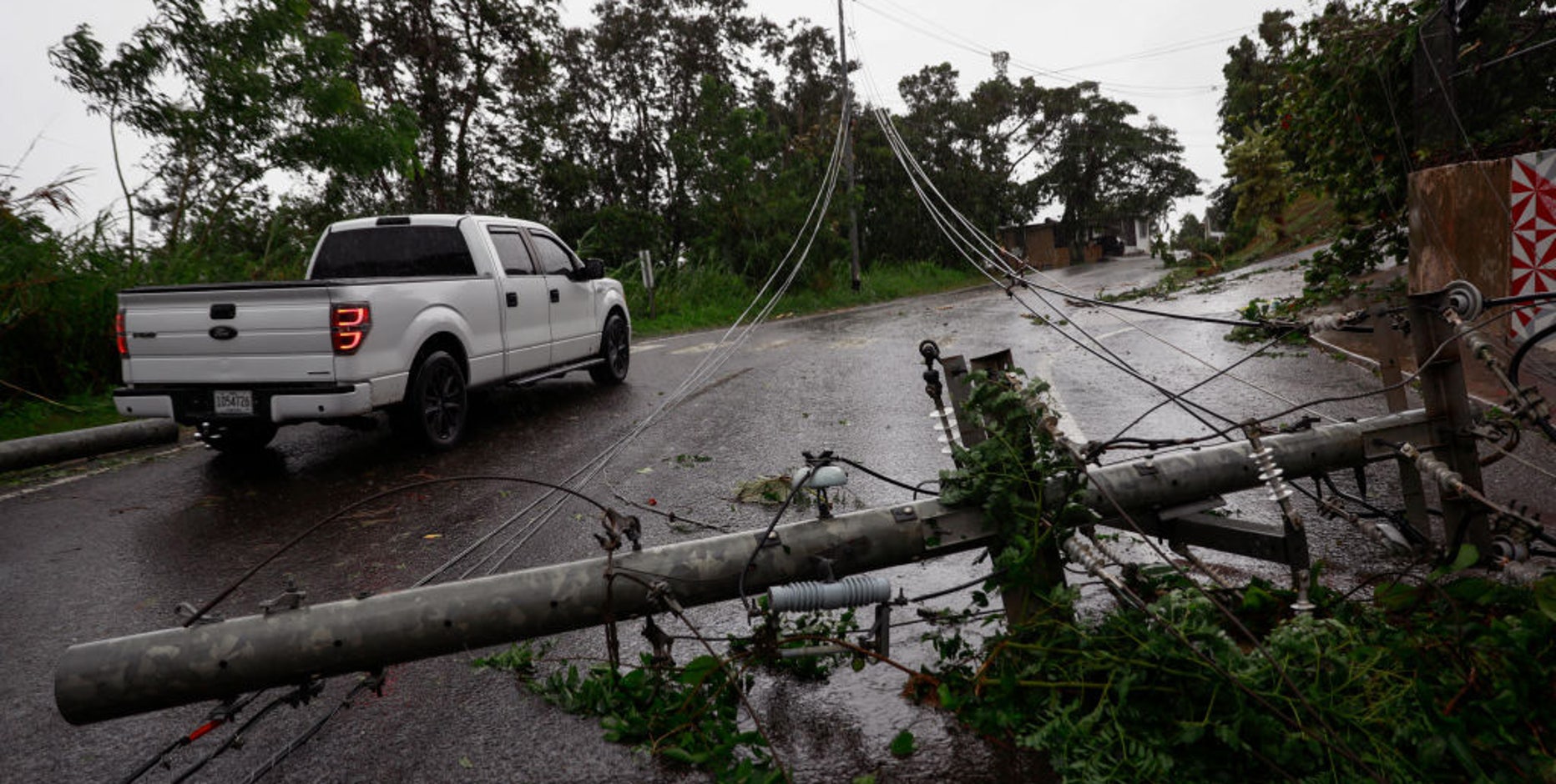 Commission that regulates Michigan utilities proposes penalties for outages