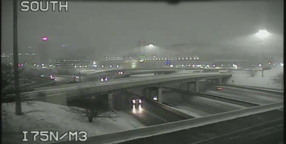 Live Metro Detroit road conditions during winter storm Friday