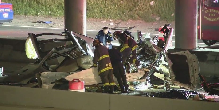 Crash on I-96 in Detroit leaves 4 people dead, MSP says