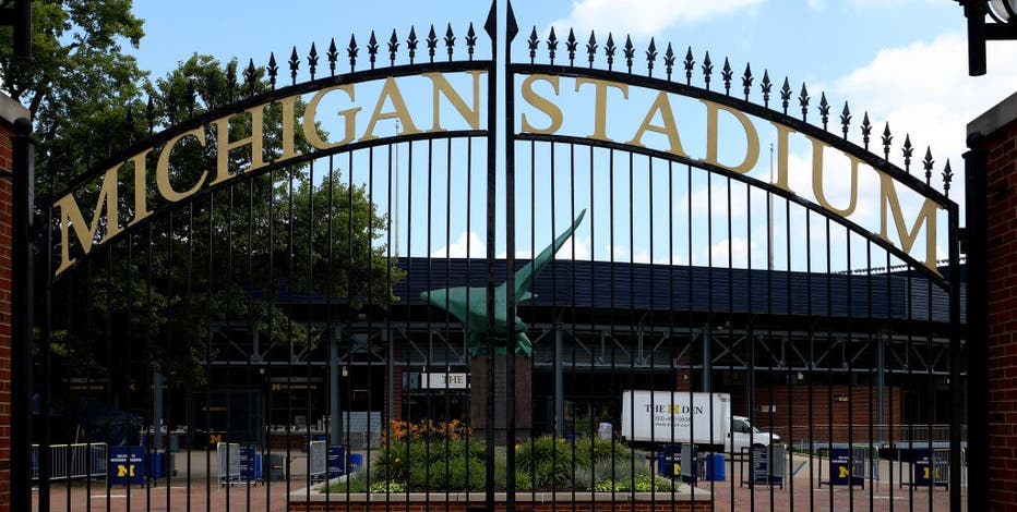 Michigan Football shuttles: How to get to the Big House for this season's games