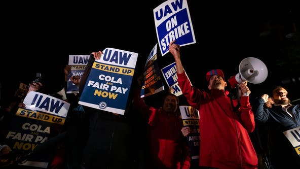 UAW's argument about pay raises and how much Detroit's Big Three CEO's make