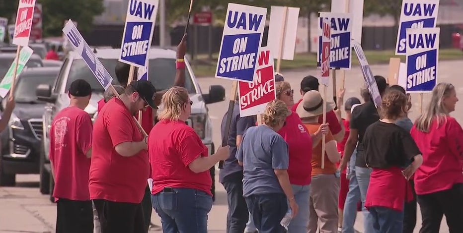UAW strike loss grows to more than $9.3 billion, analysis shows