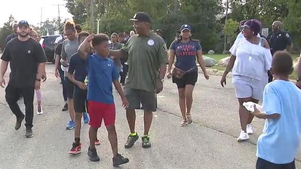 Detroit police holds final Walk-A-Mile event in 9th Precinct