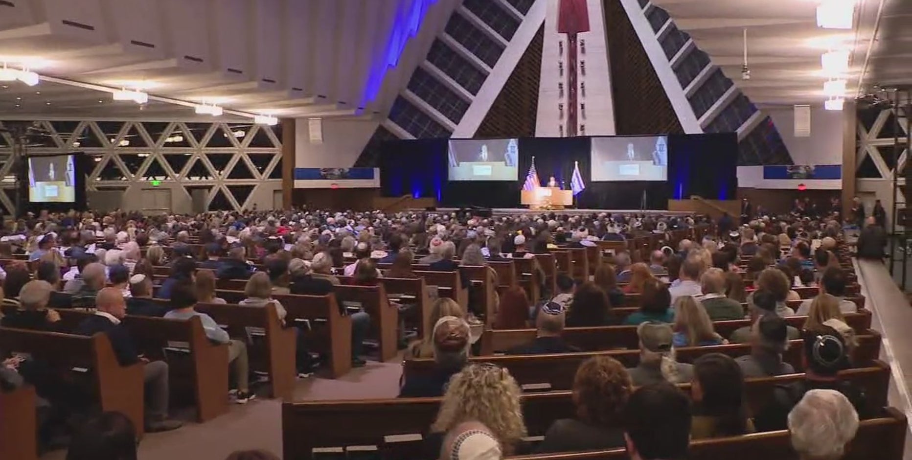 Michigan leaders, residents unite to show solidarity with Israel