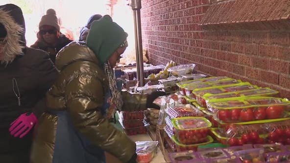 SDM² Project's food pantry helps Detroiters in need on Giving Tuesday