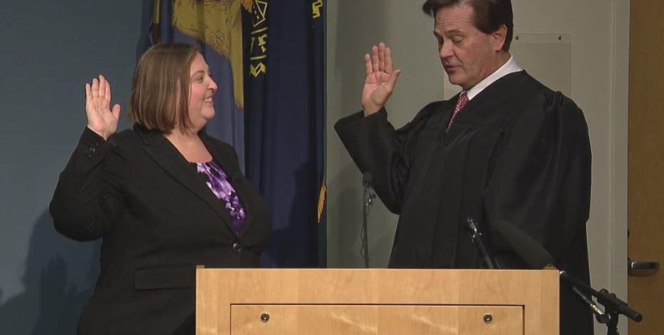 City of Warren swears in new Mayor Lori Stone
