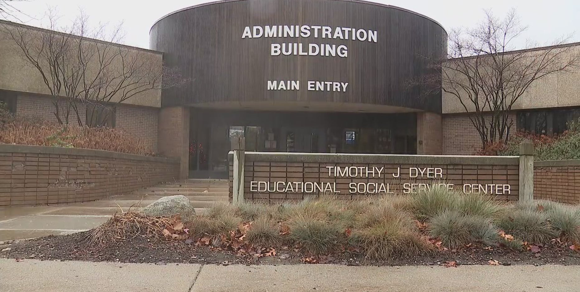 Inside MGM Grand Detroit contract • Jim Leyland elected to Hall of Fame