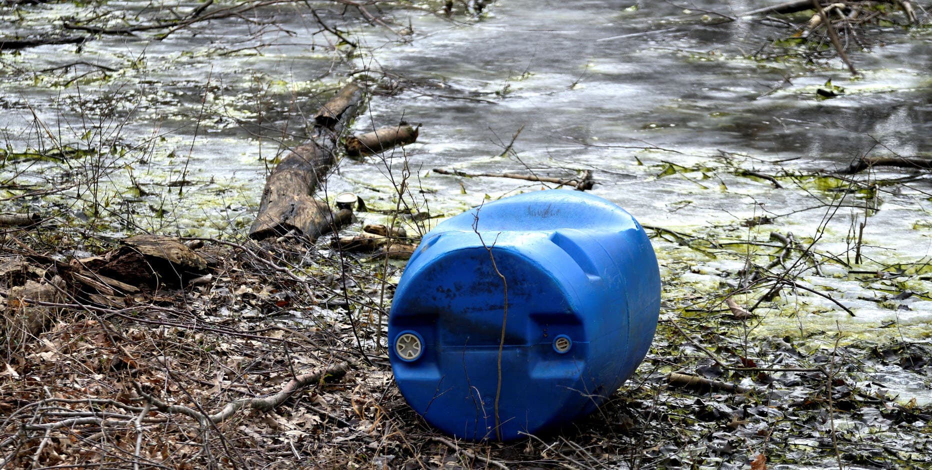 Michigan lawmakers want to regulate PFAS by limiting manufacturers' use