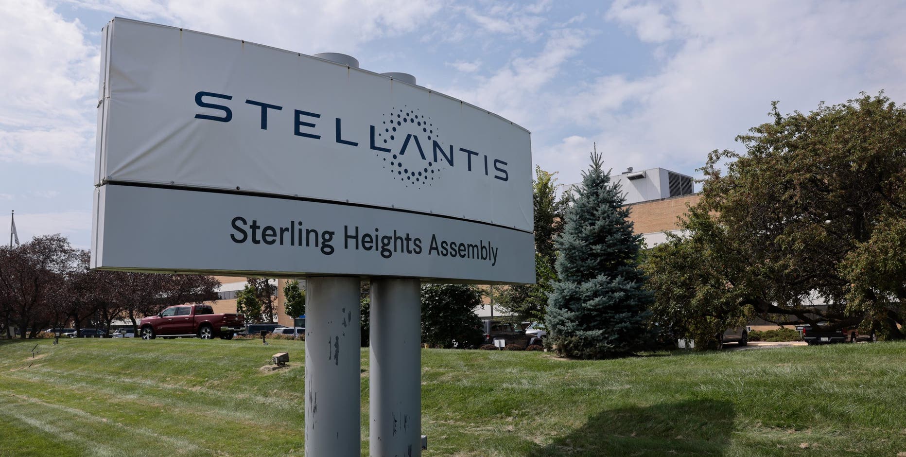 Nearly 200 Stellantis workers expected to be laid off from Sterling Heights by weekend