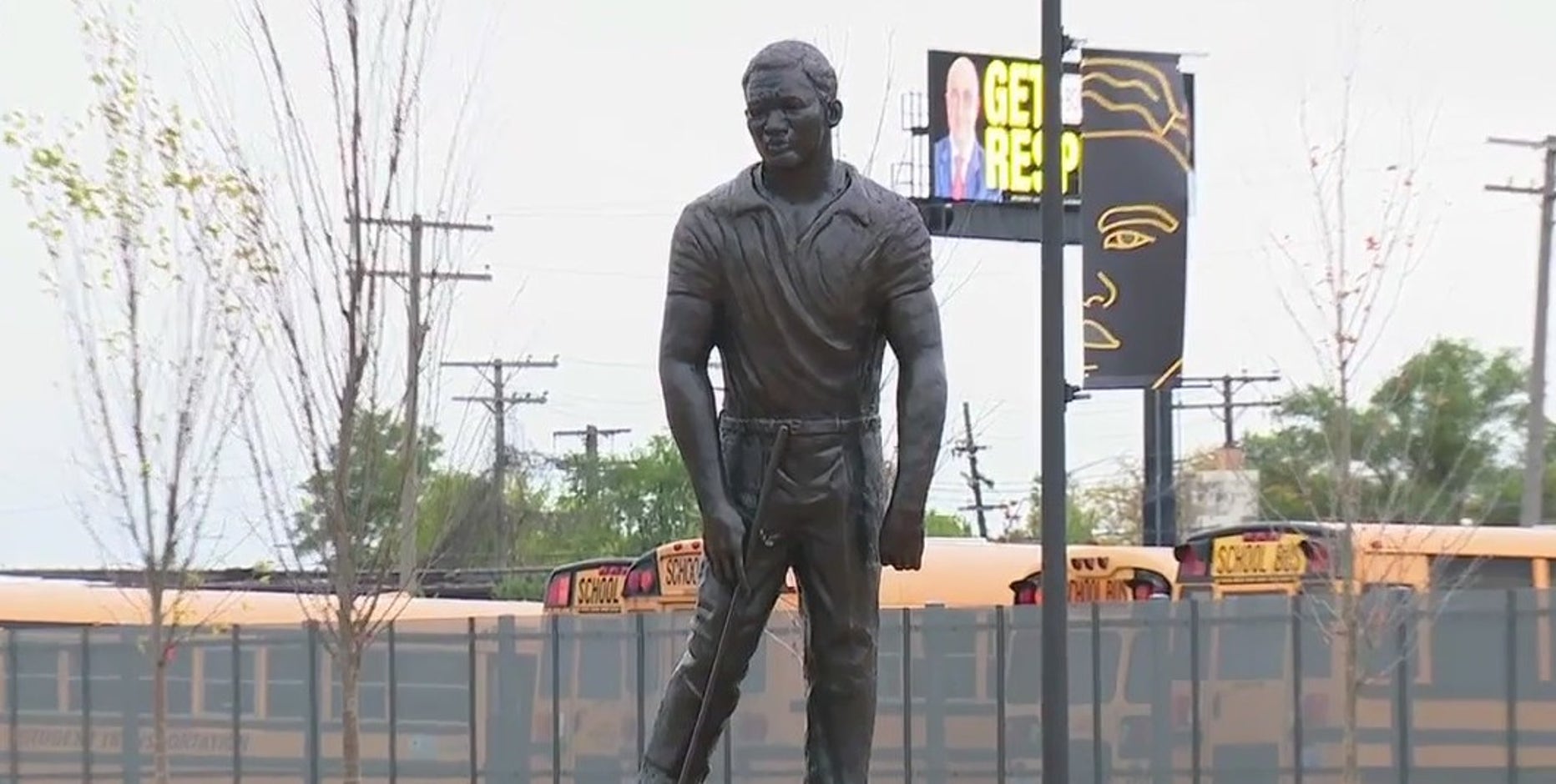 Joe Louis Greenway grows by another six miles, includes statue featuring famous boxer as a golfer