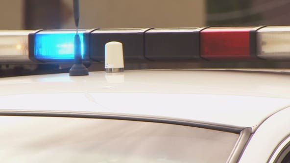Man arrested after allegedly bringing gun, hatchet to former Warrenville workplace