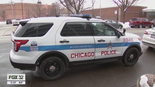 Violent robberies reported blocks apart on Chicago's Northwest Side